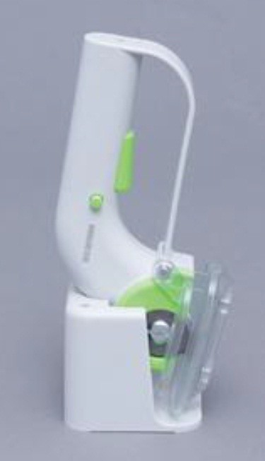 カラーはホワイトも