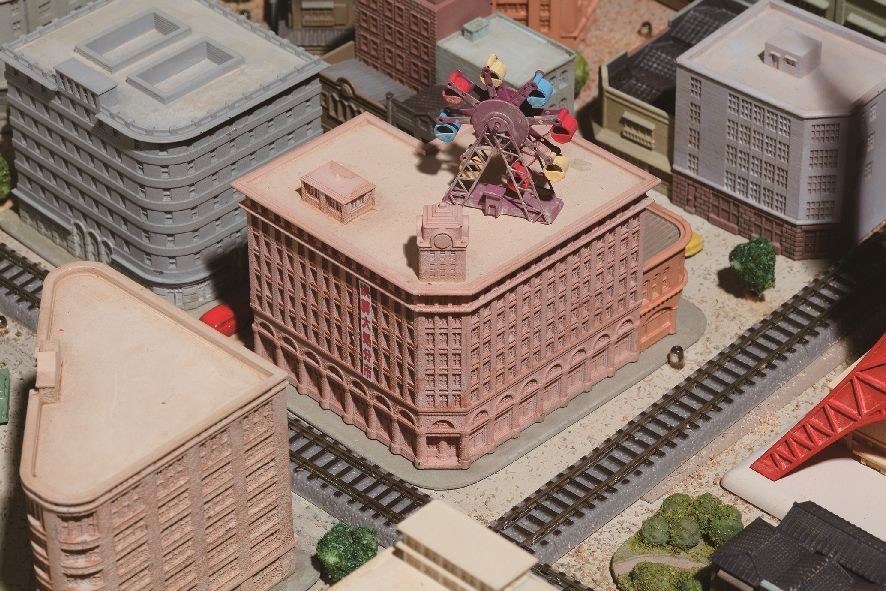 ジオラマ「都会エリア」の象徴　『東京タワー』