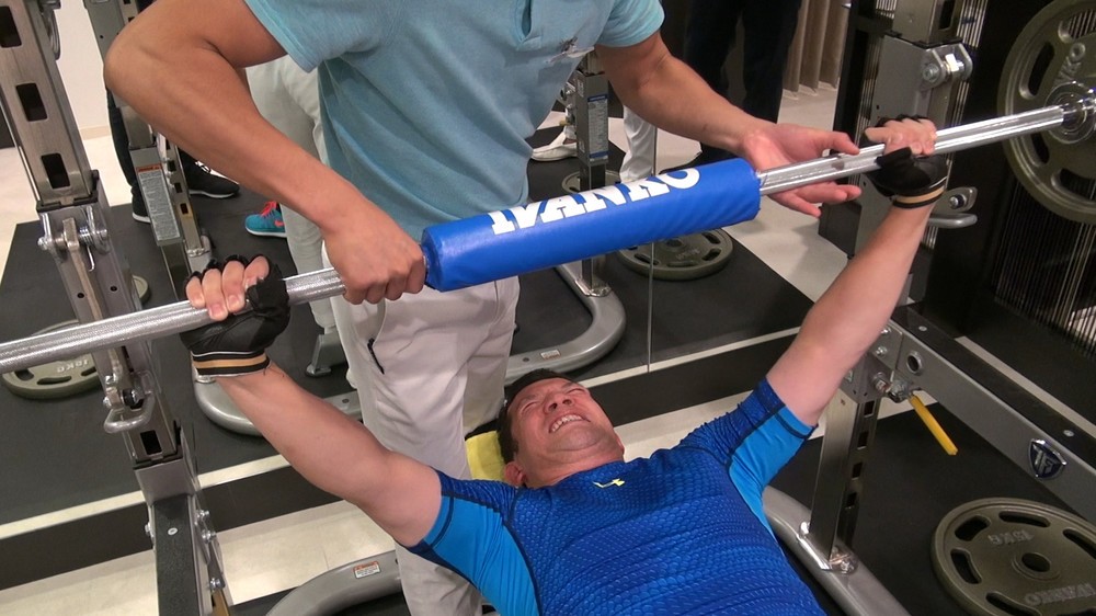 クリスマスまでに「脱ぽっちゃり」で彼女ゲット！　ダンディハウスの婚活プロジェクト