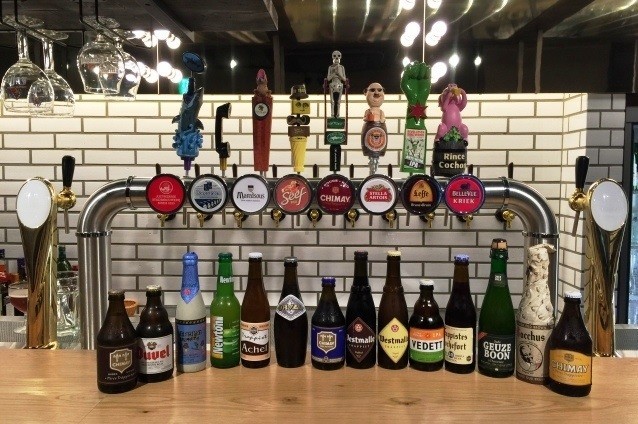 20種類のベルギービールが楽しめる