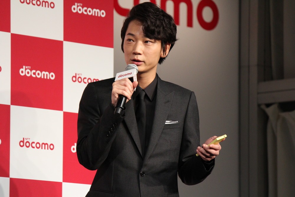 カメラが趣味の綾野さんは終始興奮気味に語り続けた