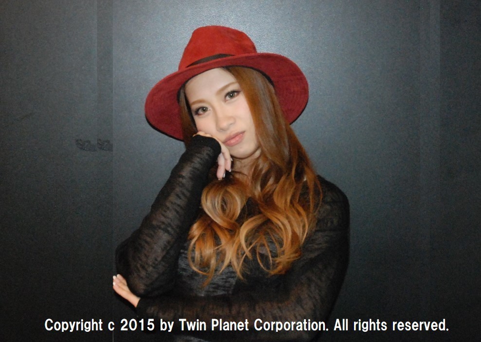 ギャル見透かす