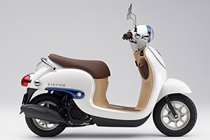 大人気の原付、ホンダ「ジョルノ」フルモデルチェンジ　スマホ用ソケットやアイドリングストップも