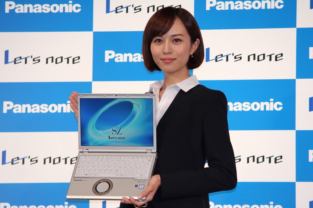 「レッツノート」抱え比嘉愛未