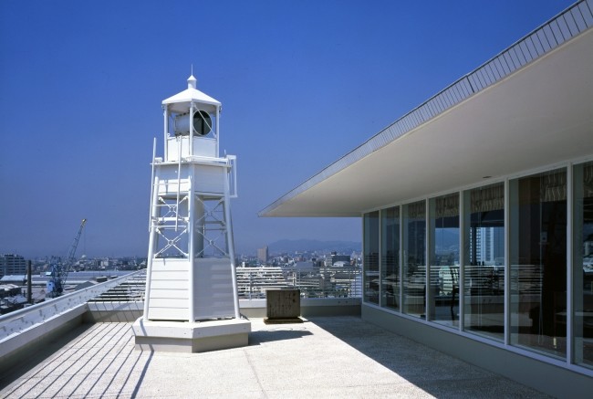 神戸メリケンパークオリエンタルホテル、灯台記念日に「ホテルに建つ公式灯台」を一般公開
