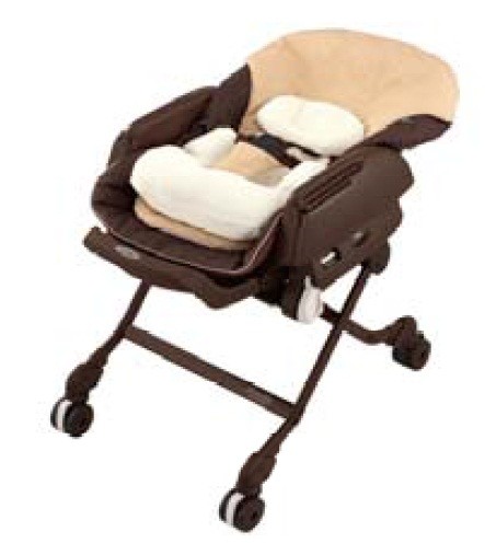 コンビ ネムリラ オートスイング ベディ エアウィーヴマット