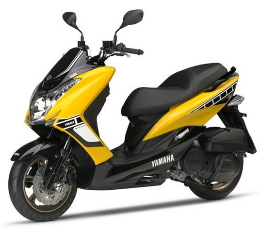 全国の「ヤマハスポーツバイク取扱店」で予約受付