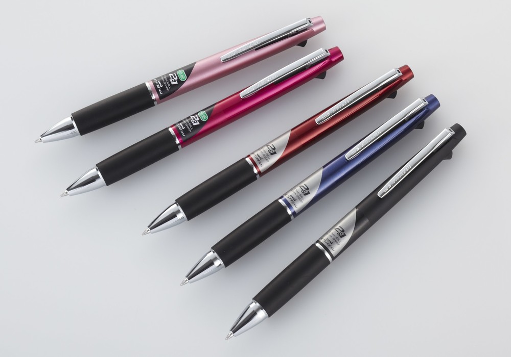 黒・赤ボールペンとシャープペン　三菱鉛筆「ジェットストリーム」から多機能タイプ登場！