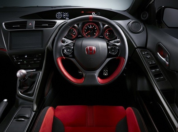 ６速マニュアル　トランスミッション