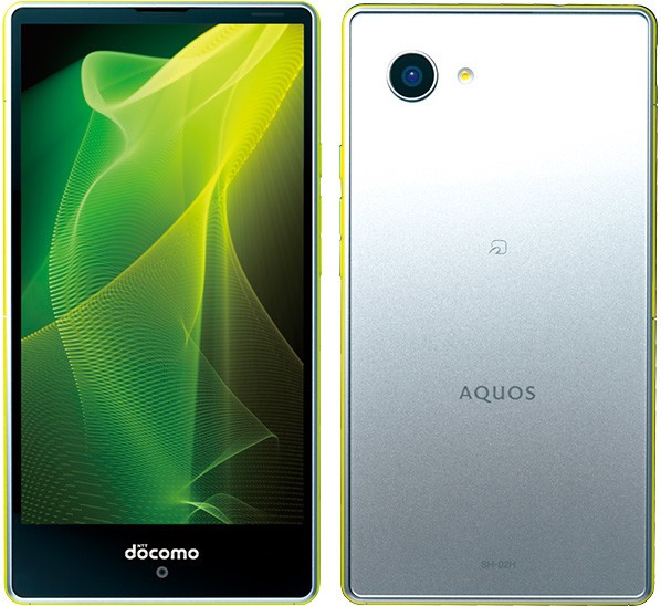 ドコモから「AQUOS Compact」4.7型フルHD液晶、AI「エモパー」搭載スマホ