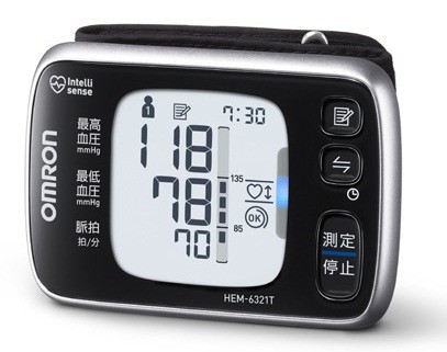 オムロンから手首式血圧計　通信機能搭載、iPhoneやPCにデータを簡単転送