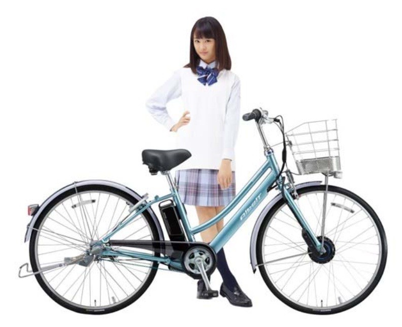 最新型通学用電動アシスト自転車で快適・安全！