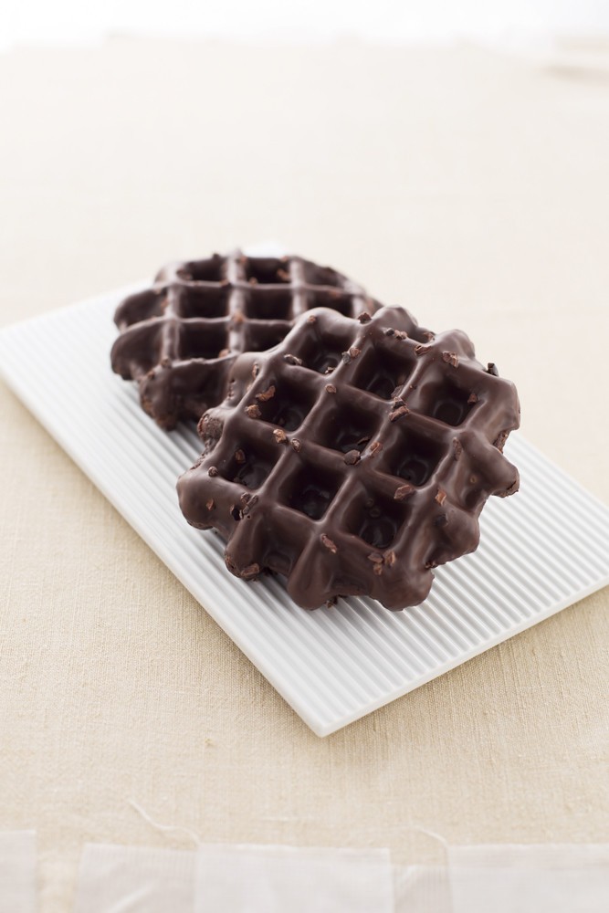 「EKI na CAFE」濃厚チョコレートワッフル