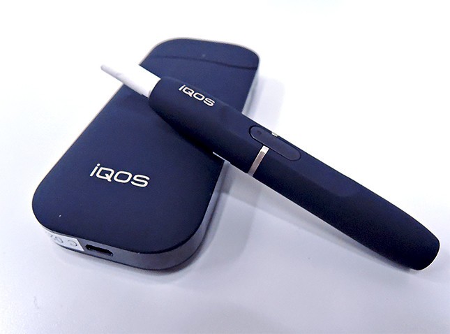 iQOSのネイビー