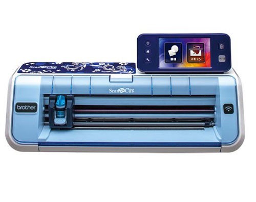 布や紙、ステッカーなどを思い通りの形に...ブラザーのカッティングマシン「ScanNCut」が進化