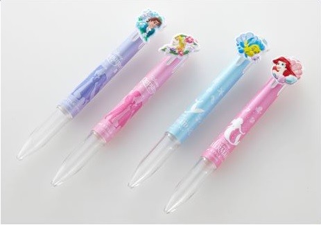 ペアで持つと1つのデザインに　ディズニープリンセスとのコラボ商品発売