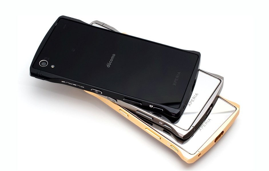 ディーフからXperia Z5 Premium用アルミパンパーケース「CLEAVE Chrono Aluminum Bumper」