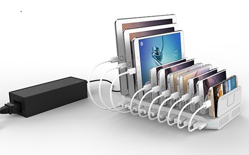 スマホやタブレット10台同時充電　「スマートUSBチャージステーション」