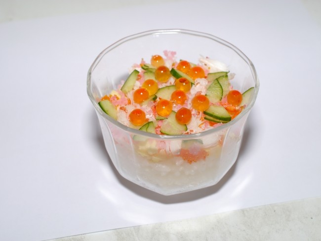 「お花見ミルフィーユ寿司」