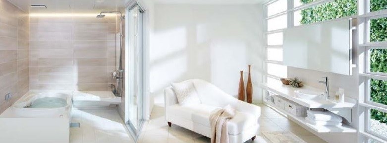 お昼時は「足湯」「肩湯」にあたりながら、大画面テレビを楽しむ...