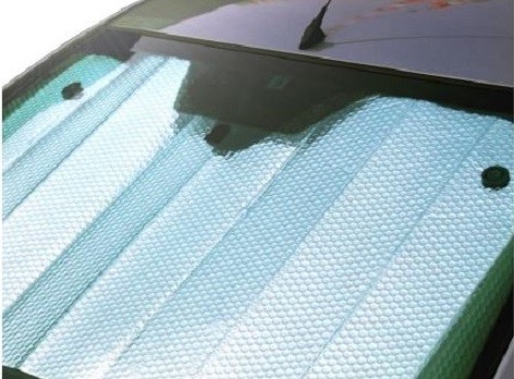 オートバックスクオリティでリーズナブルなサンシェード