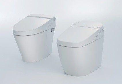 汚れやニオイを防ぐ新機能を搭載したタンクレストイレ