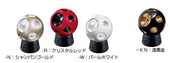 サーキュレーターと扇風機の２役の創風機「Q」　360度首振りスタンドつきに