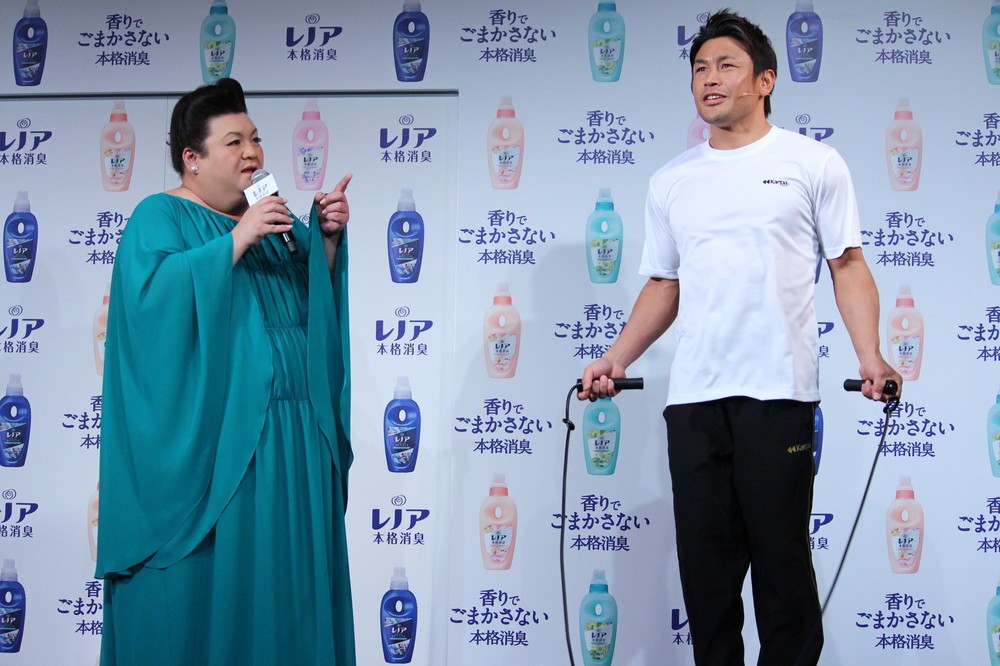 魔裟斗さんの公開トレーニングに大はしゃぎ