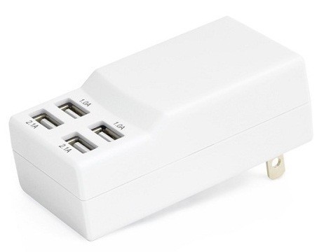 ボディカラーは「ブラック」と「ホワイト」