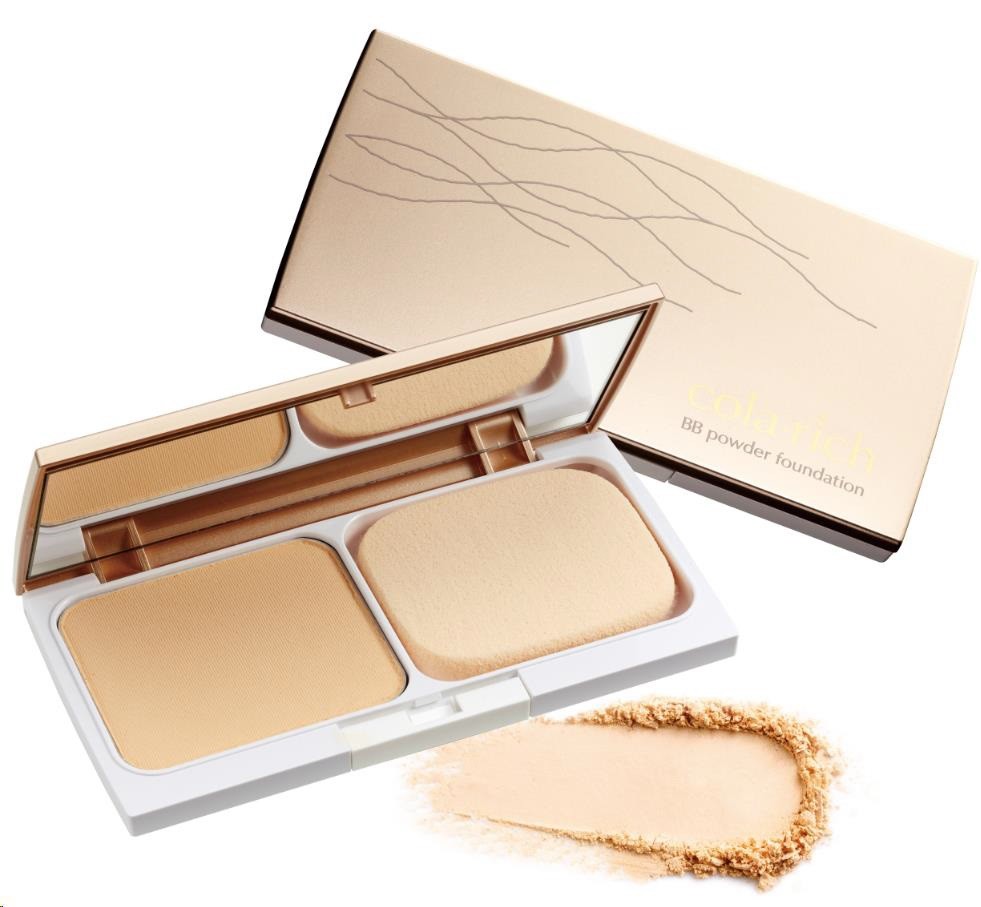 「コラリッチBBパウダーファンデーション」　お粉機能が加わり、クリアな透明感が続く