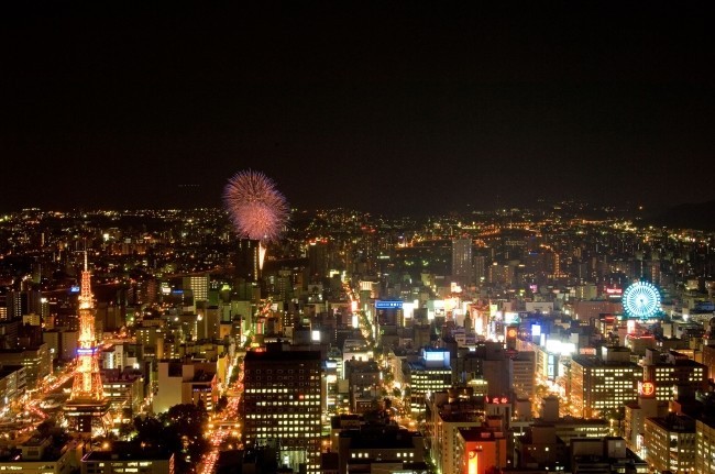 北の大地の短い夏だが...「ゆったり花火Stay」　JRタワーホテル日航札幌