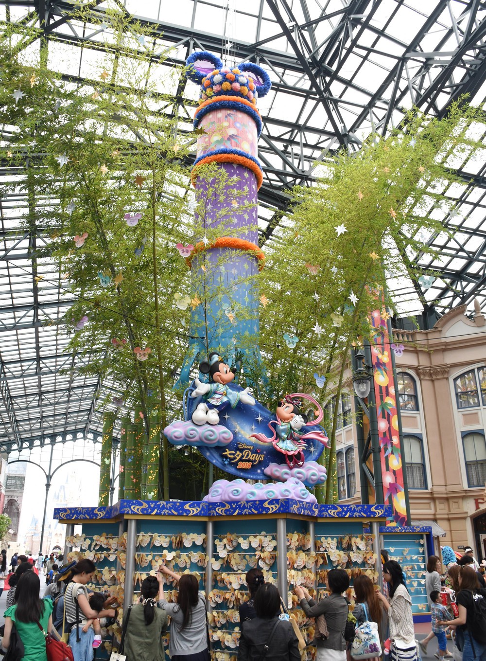 TDL「ワールドバザール」の「ウイッシングプレイス」