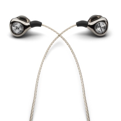 カナル型イヤホンのハイエンドモデル「AK T8iE MkII」　直販価格12万9980円