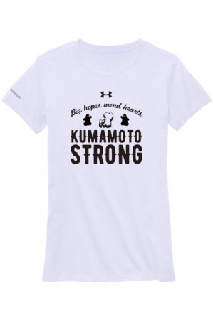 横顔の「くまモン」と「KUMAMOTO STRONG」