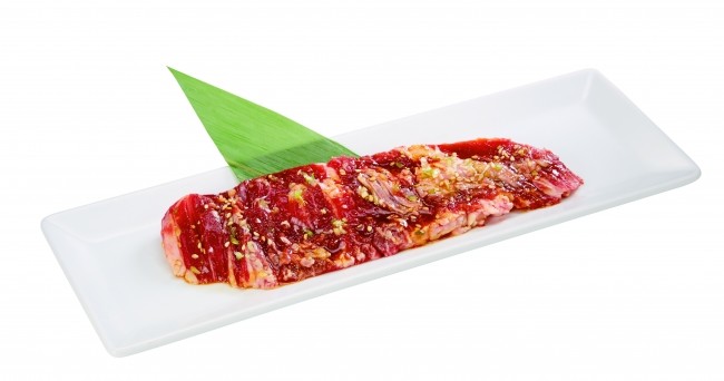 肉汁を逃さない1枚肉で提供