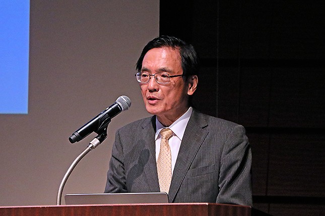 新製品発表会に登壇した、VAIOの大田義実社長