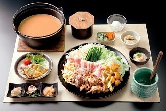 箱根の「一の湯」、飲み放題付1泊2食5550円のモニター宿泊プラン発売
