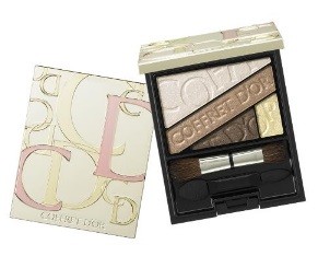 明るく輝く目もとに演出するアイシャドウ　カネボウ化粧品から