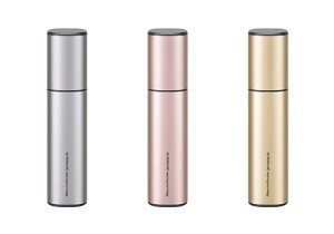 真空の泡が衣類の汚れを落とす　シャープからハンディタイプの超音波ウォッシャー