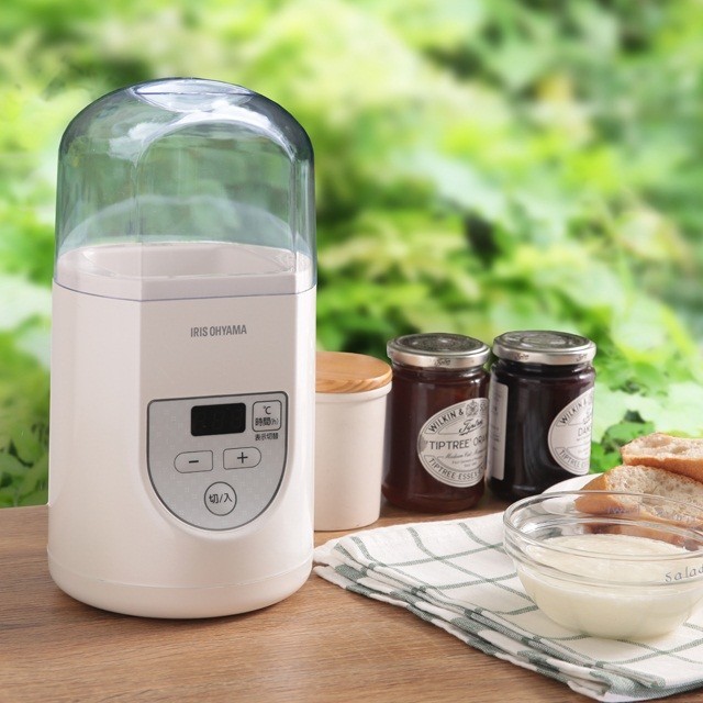 カラーはパールホワイト