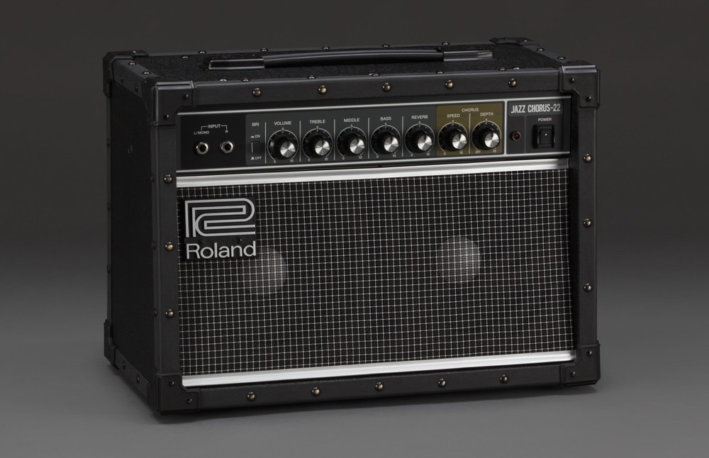 ロングセラーのギターアンプ「ジャズ・コーラス」に家庭用モデル登場