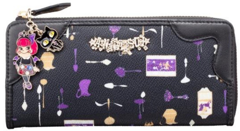 L字ファスナー長財布、税込1万8360円