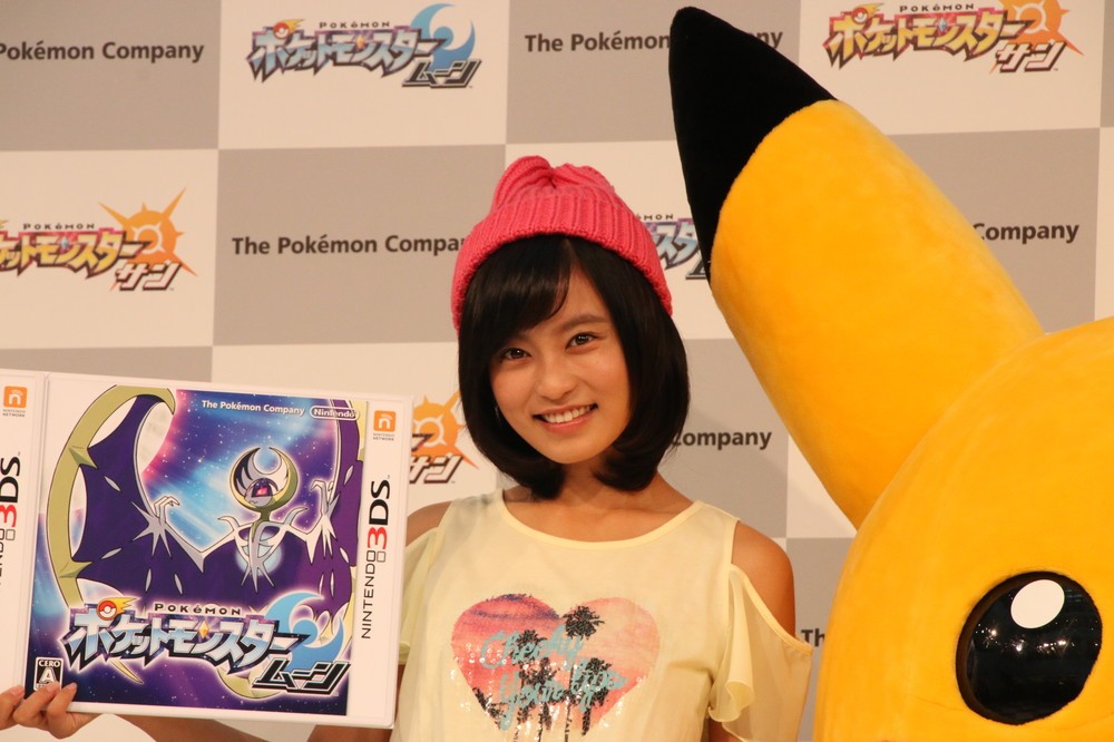 小島瑠璃子、ポケモン「サン・ムーン」発売記念で「ワザ」披露　クリスマスは「家でポケモンやろうかな」