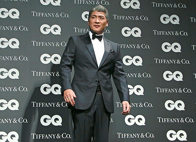 吉川晃司さんは立っているだけで強烈なオーラ