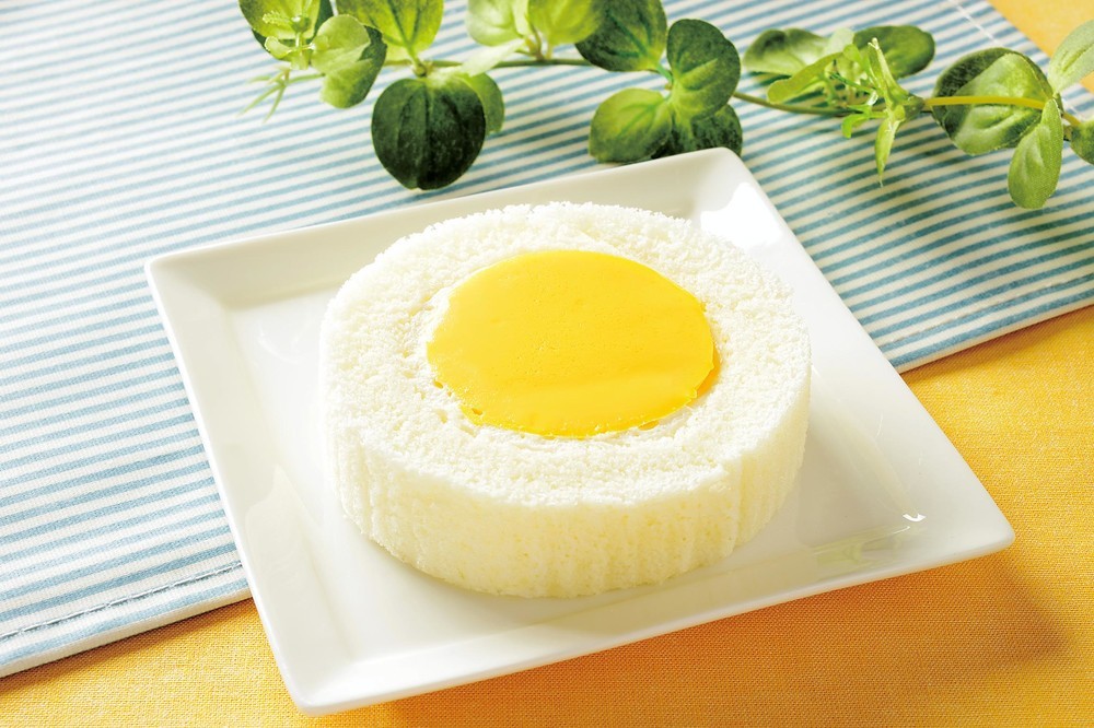 赤鶏のきよら卵を使ったプリンロールケーキ、ローソン