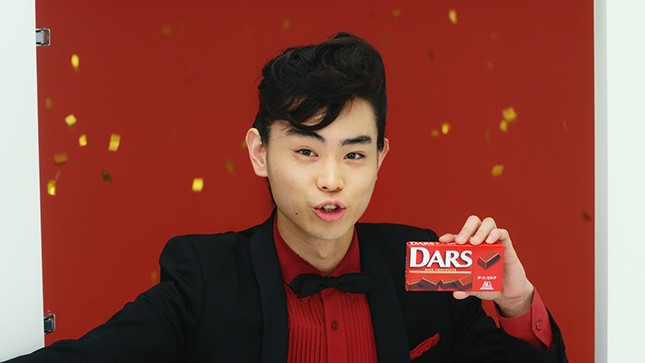 新テレビＣＭ「12 月12 日」篇