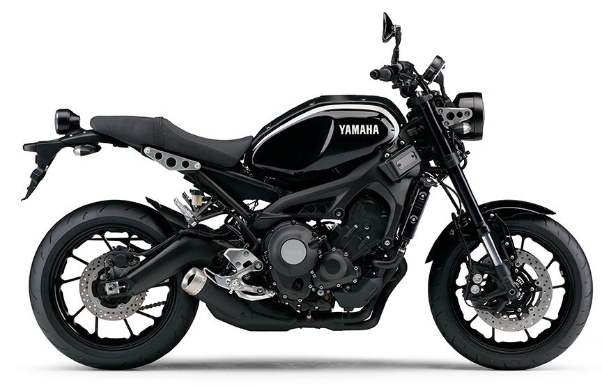 ヤマハ「XSR900」に多様なライフスタイルに溶け込むブラック追加