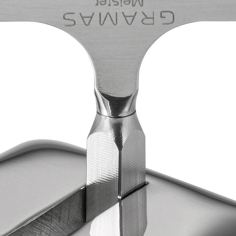 パーツの隙間が確認できないほど高い精度で加工