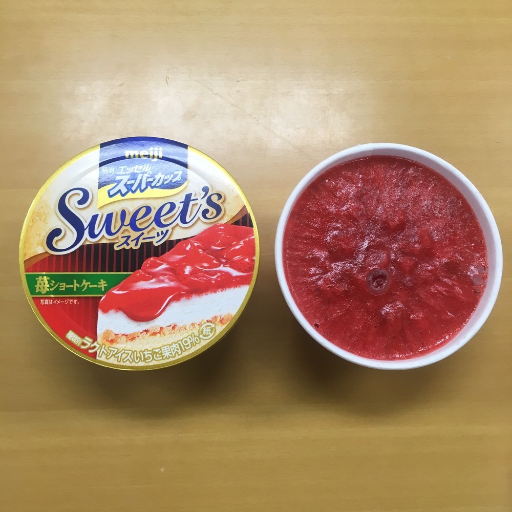 「明治　エッセルスーパーカップ　Sweet’s　苺ショートケーキ」