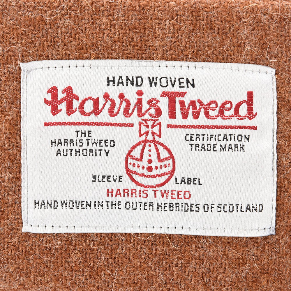 英国王室からの使用が許可された宝玉マークが印象的